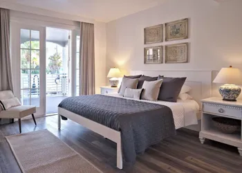 Berkeley Beach Club hotel thumbnail 3