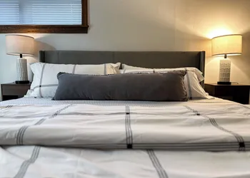 DTW Suites hotel thumbnail 8