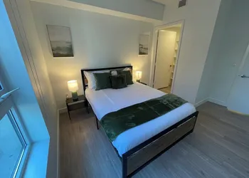 Modern Retreat in Koreatown hotel thumbnail 4