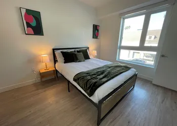 Modern Retreat in Koreatown hotel thumbnail 6
