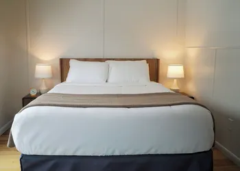 The Perch Hotel hotel thumbnail 8