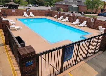Days Inn by Wyndham Clanton AL hotel thumbnail 8