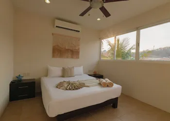 La Playa Suites Hotel Ocean Front hotel thumbnail 5