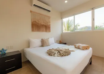 La Playa Suites Hotel Ocean Front hotel thumbnail 6