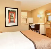 Wonderful Room in Music City hotel detail image 3