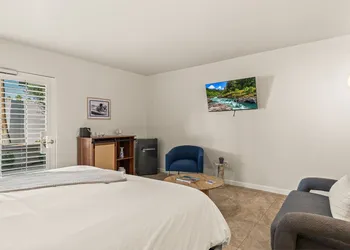 Casa Oliver Hotel & Resort - A Gay Men's Resort hotel thumbnail 3