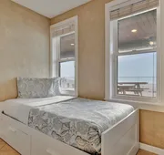 Stones Throw Beachfront Luxury Suites hotel detail image 5