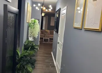 Meadowstone Luxe Stay - 5star Comfort hotel thumbnail 3