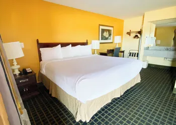 Travel Inn hotel thumbnail 7