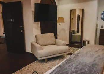 Mina Suites Barrio Antiguo hotel thumbnail 7