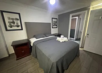 Hotel Tj Plaza hotel thumbnail 3