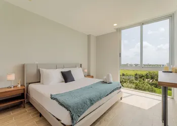 EHDEN Vacation Suites Puerto Cancún hotel thumbnail 8