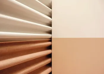 Rose Hôtel Invisible hotel thumbnail 3