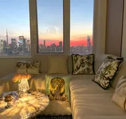 Skyline Luxe Panoramic Suites & towers Toronto hotel detail image 3