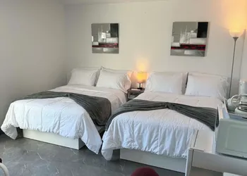 Hôtel Auberge St-Félicien hotel thumbnail 5