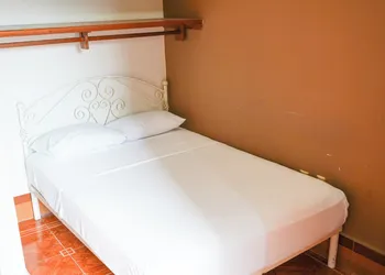 OYO Hotel El Conquistador hotel thumbnail 7