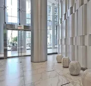 Lanterra Downtown hotel detail image 3