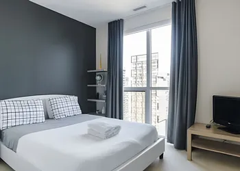 Lanterra Downtown hotel thumbnail 7