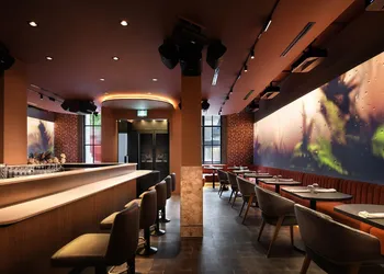 SonoLux hotel thumbnail 6