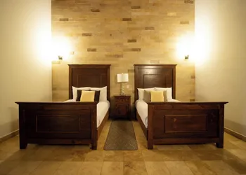 Los Viñedos Gran Hotel hotel thumbnail 5