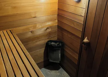 Tofino Oceanfront Hotel Suite 3 hotel thumbnail 7