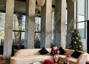 Serenzzo Hotel & Cuisine hotel thumbnail 2