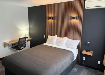 Hôtel Althéa Val-D'Or hotel thumbnail 2