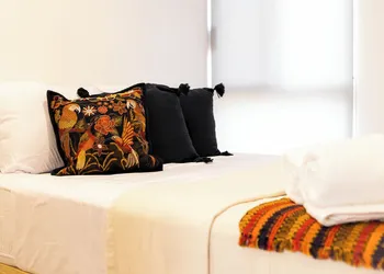 EssentialPXM Arkitainer ResidentialLofts hotel thumbnail 4