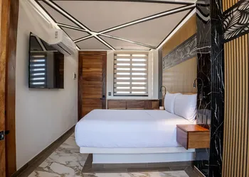 El Mejor Hotel en Melaque hotel thumbnail 8