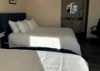 The 22 Hotel hotel thumbnail 4