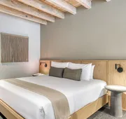ONTO Alvaro Obregon Mexico City hotel detail image 4