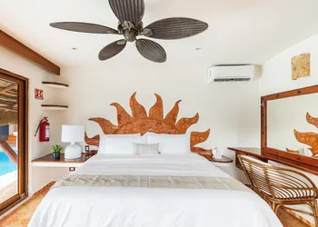 Bella Mar hotel thumbnail 6