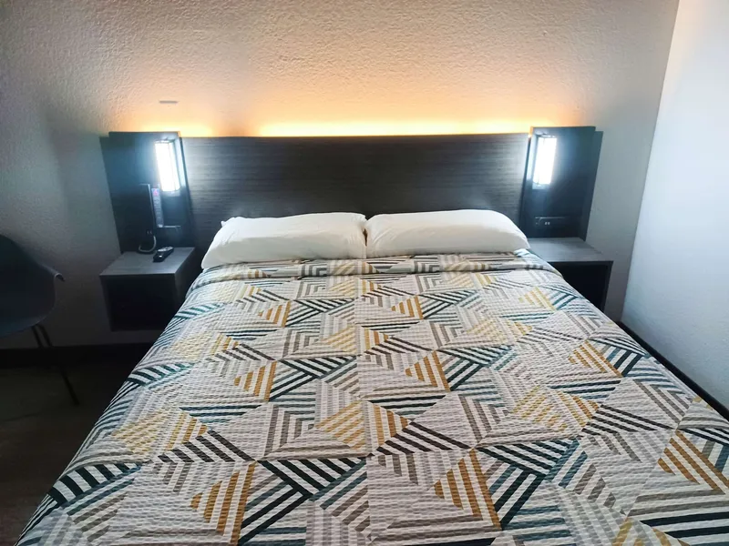 Motel 6 Fresno, CA - Blackstone North hotel detail image 6
