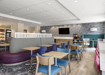 Home2 Suites By Hilton Dry Ridge hotel thumbnail 3