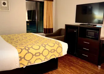 Greenville inn hotel thumbnail 6