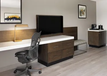 Crowne Plaza Nashville Airport by IHG hotel thumbnail 8
