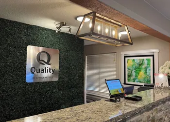 Quality Inn Crestview I-10 Eglin AFB Area hotel thumbnail 3