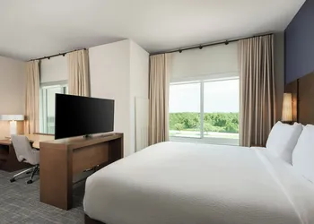 Residence Inn by Marriott Pearland hotel thumbnail 6