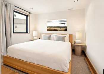 Offshore Montauk hotel thumbnail 3
