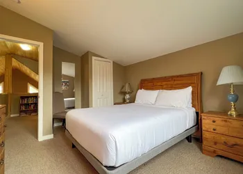 Geiler Corner Resort hotel thumbnail 3