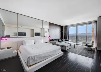 Palms Place Condo Hotel & Casino hotel thumbnail 7