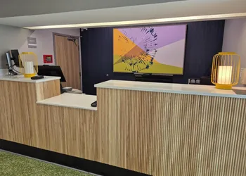 Spark by Hilton Lancaster hotel thumbnail 3