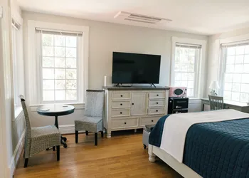 The Carriage House Inn Bed and Breakfast hotel thumbnail 4
