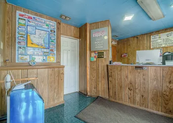 OYO Budget Inn Falfurrias Hwy 281 hotel thumbnail 6