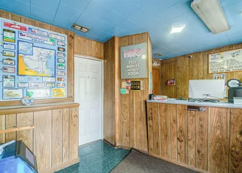 OYO Budget Inn Falfurrias Hwy 281 hotel thumbnail 7