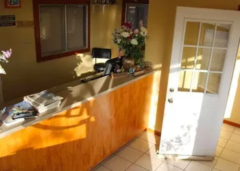 Lakeside Inn & Suites by OYO Mathis I 37 hotel thumbnail 2