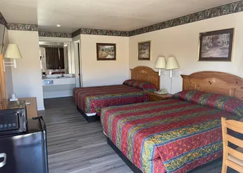 Lakeside Inn & Suites by OYO Mathis I 37 hotel thumbnail 7