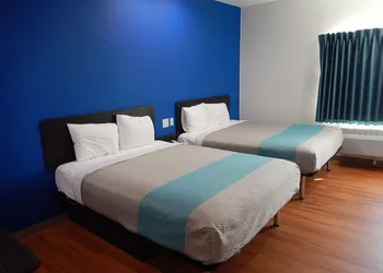 Stay Inn & Suites hotel thumbnail 3
