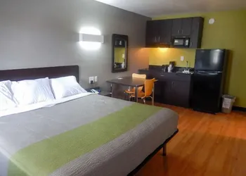 Stay Inn & Suites hotel thumbnail 5