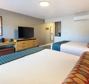 Village Inn hotel detail image 7